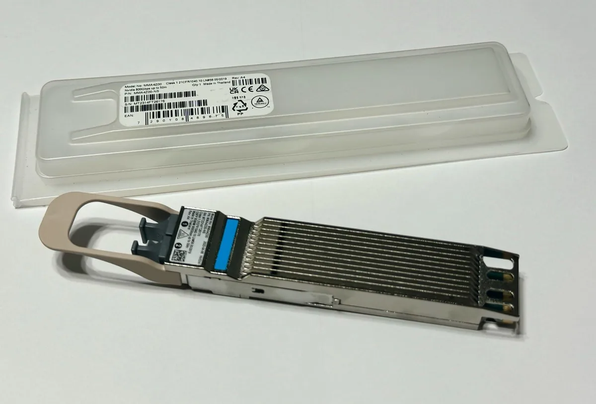 NVIDIA NVIDIA InfiniBand NDR 2x400Gb OSFP 2xMPO12 APC 850nm MMF 30m Transceiver — product photo