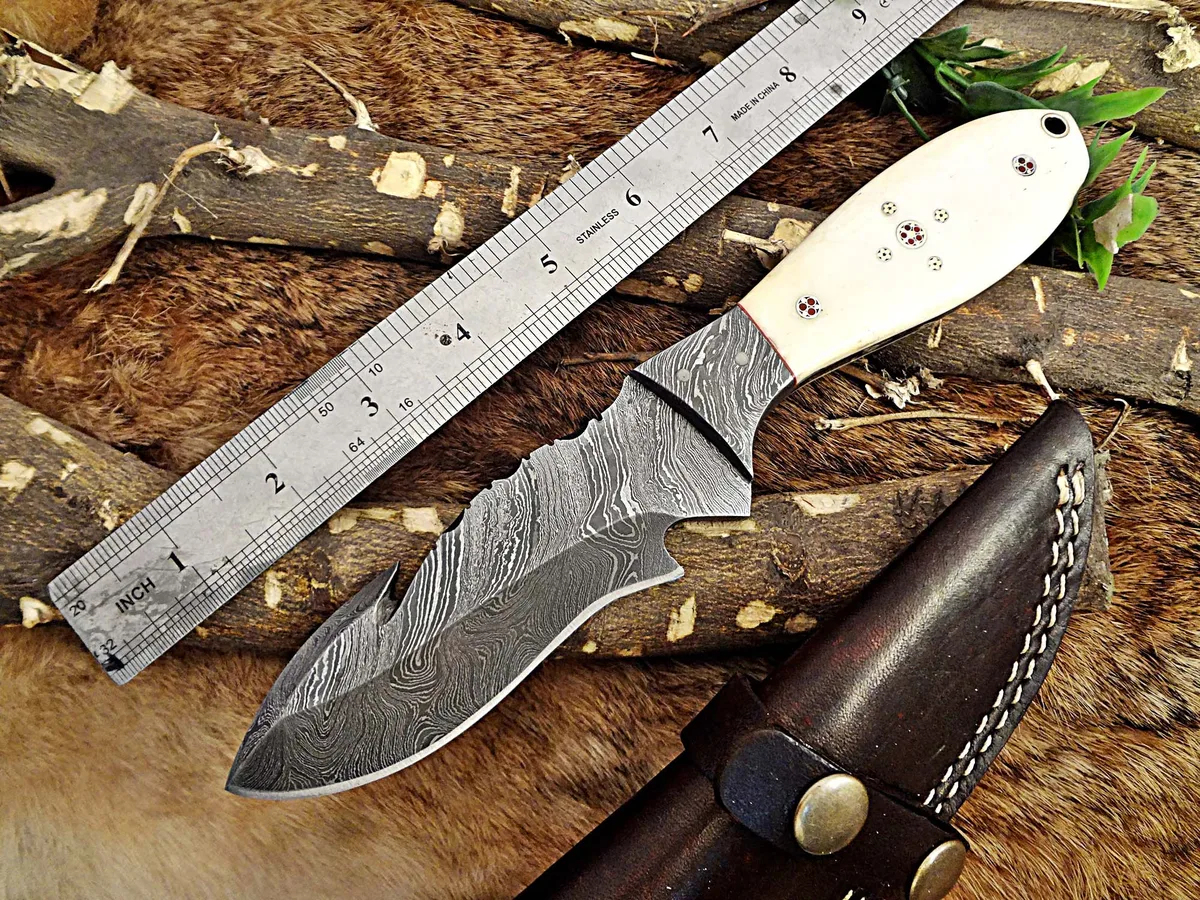 Damascus Depot Damascus Depot 9" Skinning Knife 4.5" Scale 200 Layer Damascus Steel — product photo