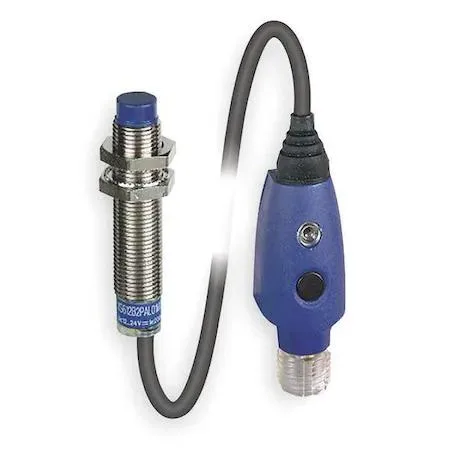 Cylindrical nickel-plated brass inductive sensor 30 mm diameter 73 mm length 3-pin connector