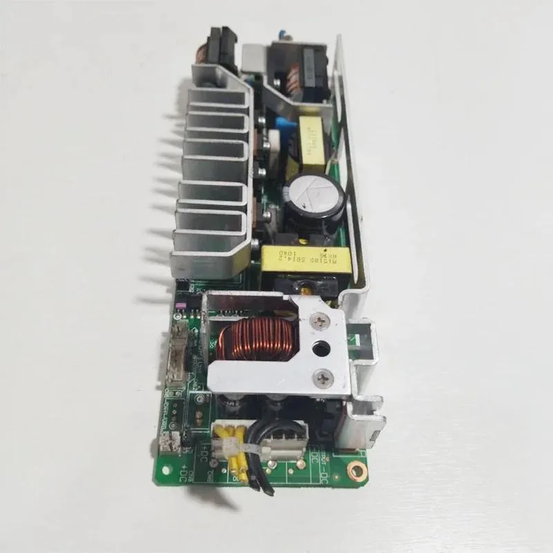 KHACHIMO KHACHIMO OZP-170-12/15-J00 12V 14A 15V 11.2A power supply — product photo