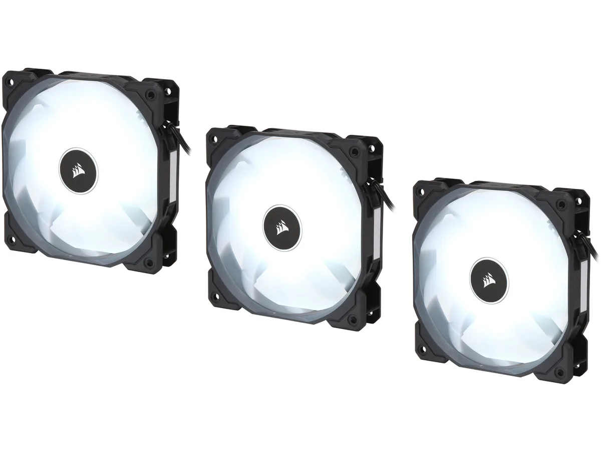 Corsair Corsair AF120 LED 2018 CO-9050082-WW White LED Case Fan 3-Pack — product photo