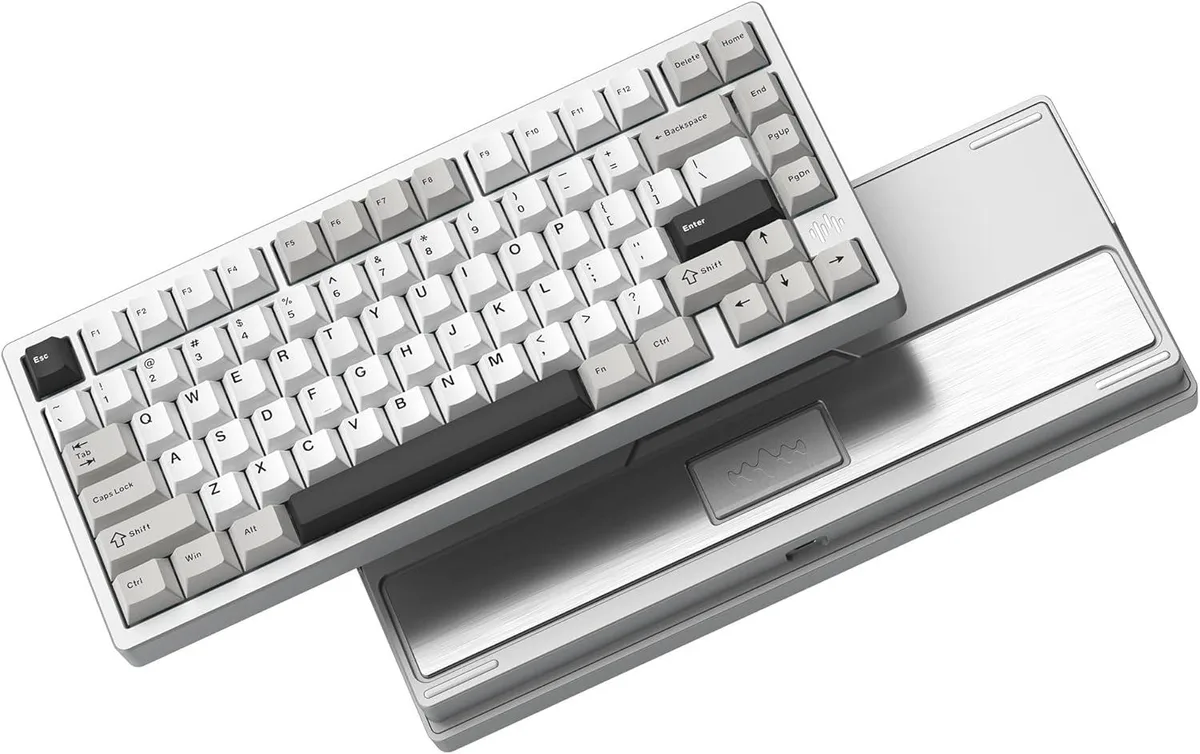 TUKO TUKO RD75 Pro 75% Wireless Gaming Keyboard Aluminium Silver — product photo