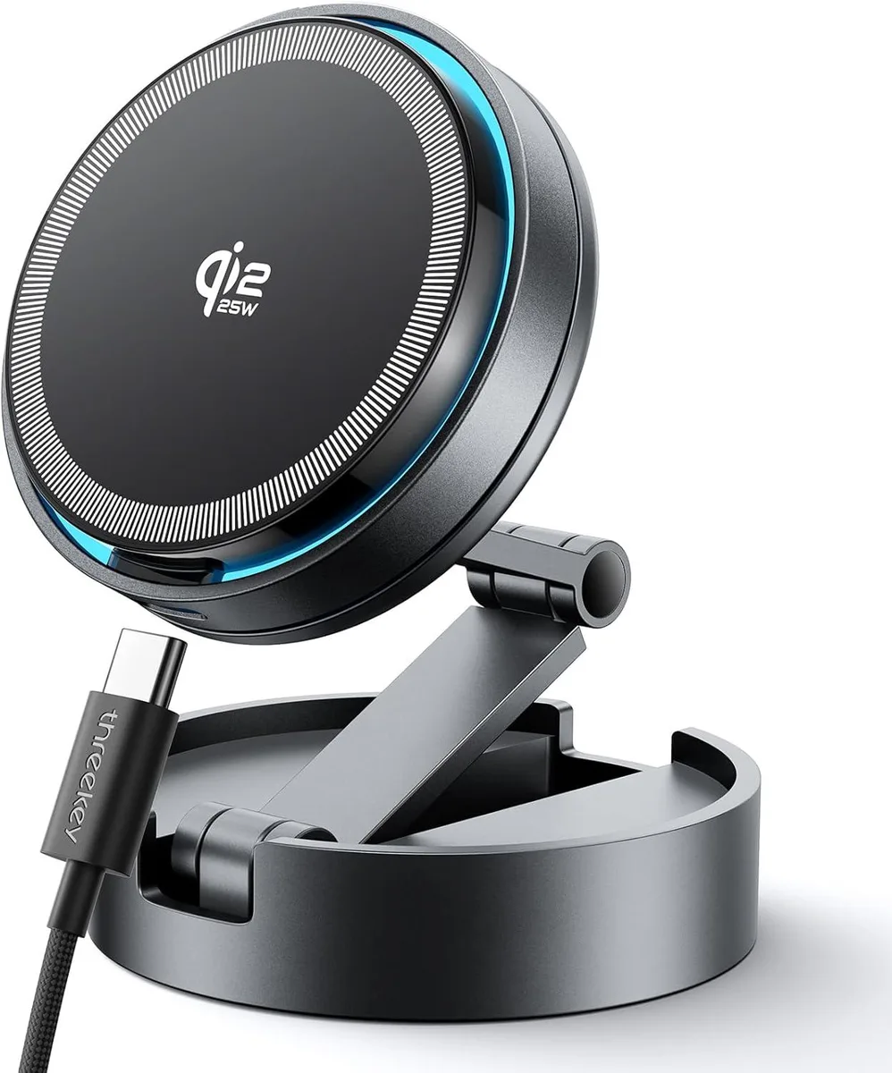 Hamzan Hamzan Qi2 25W Magnetic Car Mount Charger Lite with Cooling Fan & LED Light 360° Rotating & 30W Adapter — product photo