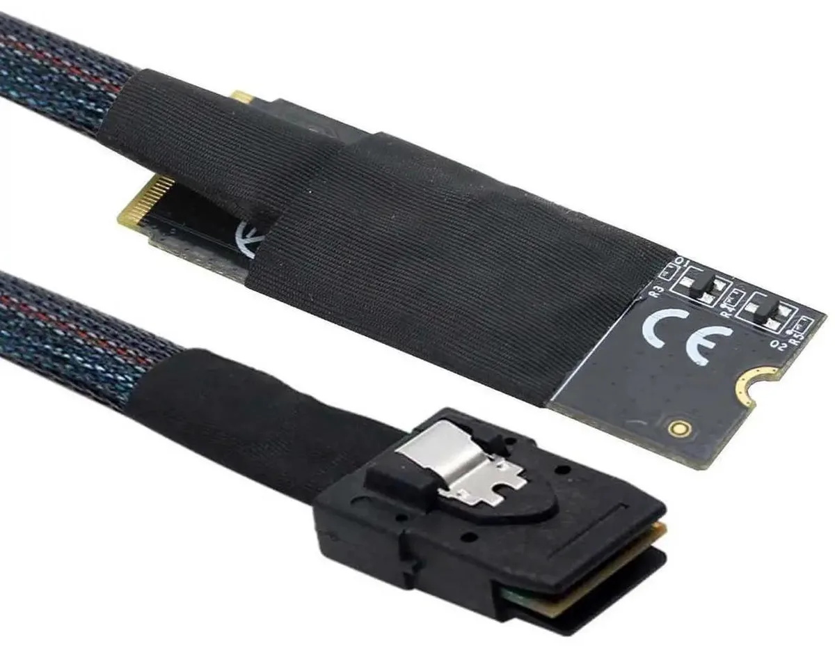 SMUGDESK SMUGDESK 1m M.2 M-Key 2260 NVMe to Mini SAS SFF-8087 Cable 12Gbps 30AWG — product photo