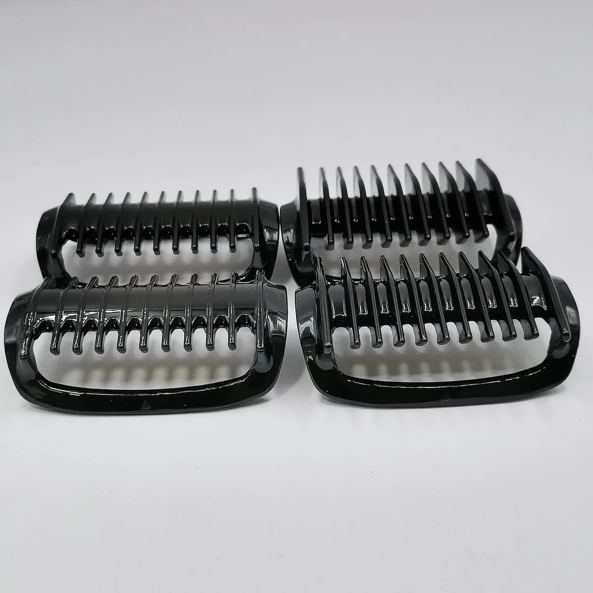 prewave prewave 4pcs Bi-directional Comb Set for Bodygroom Shaver 3005 3007 3010 3011 3012 3015 3016 — product photo