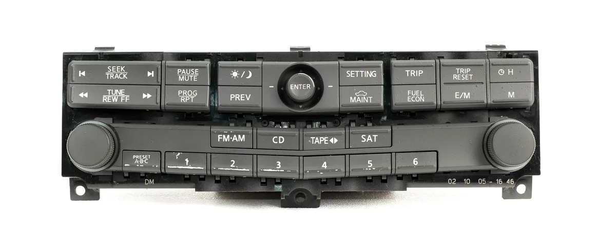 1 Factory Radio 1 Factory Radio 2004-05 Nissan Maxima Control Panel 283957Y000 — product photo