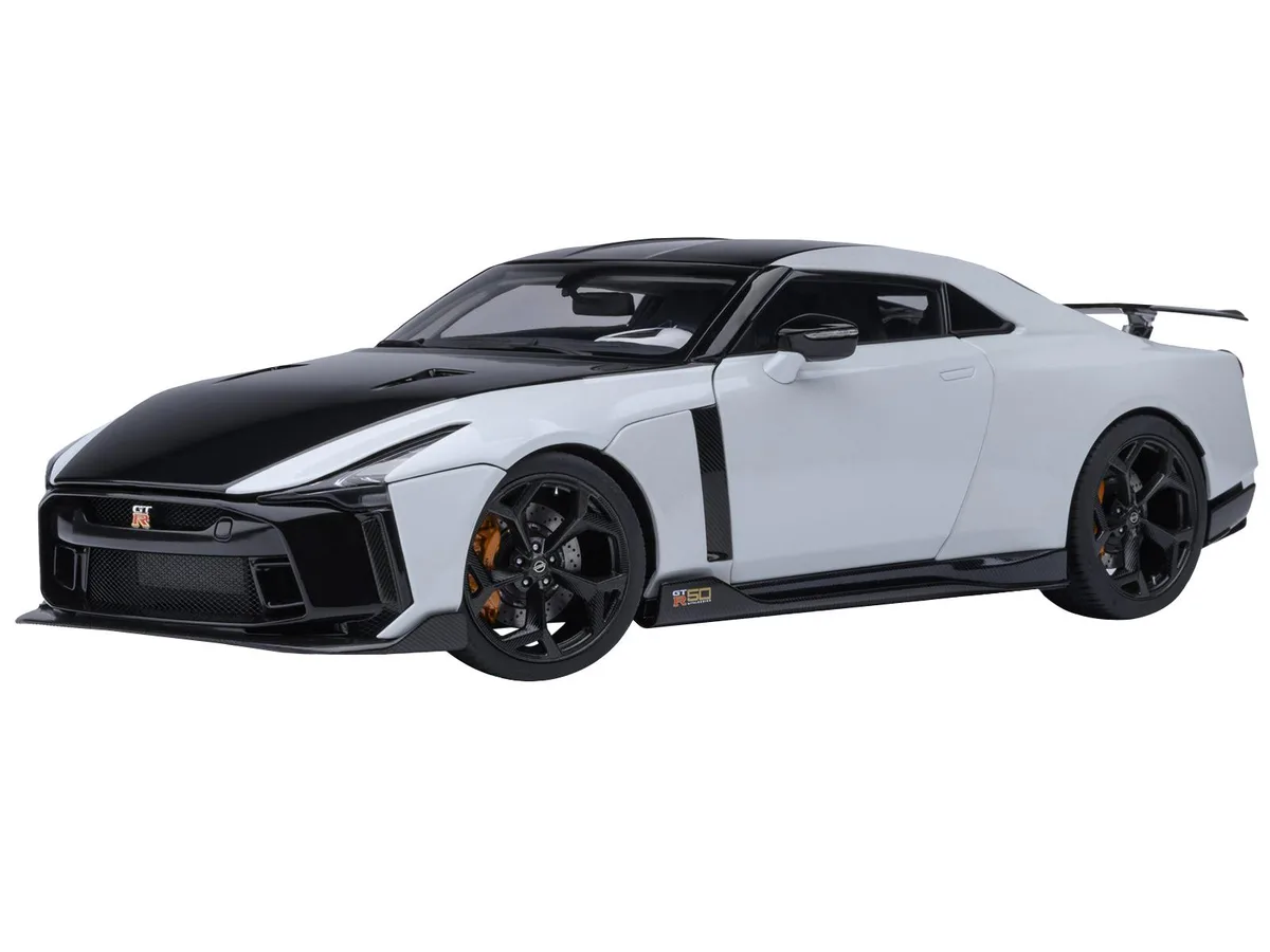 Autoart Autoart Nissan GT-R50 By ItalDesign Black and White Metallic 1/18 hobby collectible — product photo