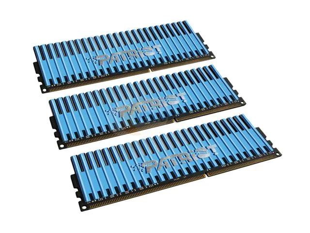 Patriot Memory Patriot Memory Viper PVT33G1333ELK 3GB (3 x 1GB) DDR3 1333 desktop RAM — product photo
