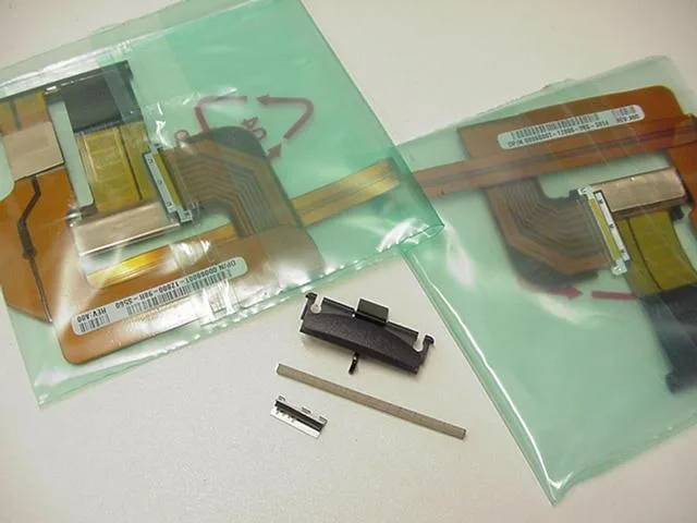DELL DELL Latitude CPi CPiD 13.3" LCD Bezel Cable Latch Repair Kit — product photo