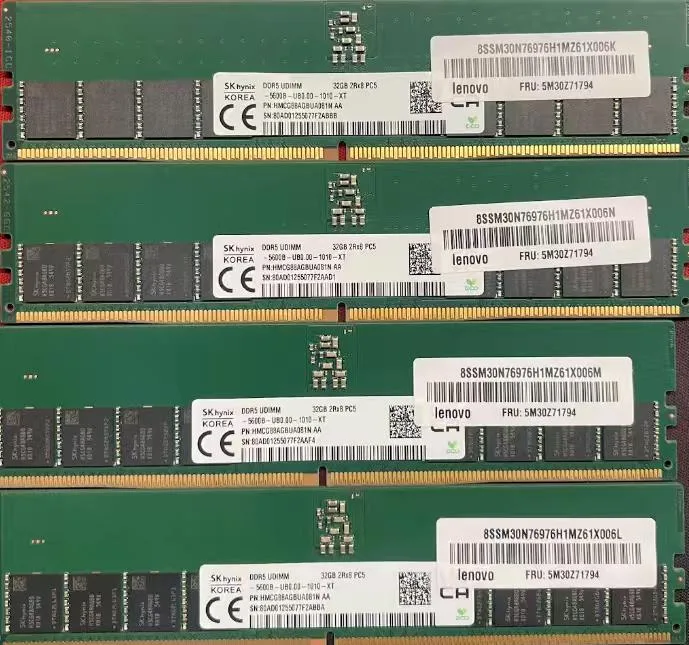 SAMSUNG SAMSUNG 32GB DDR5-5600MHz Laptop Memory — product photo
