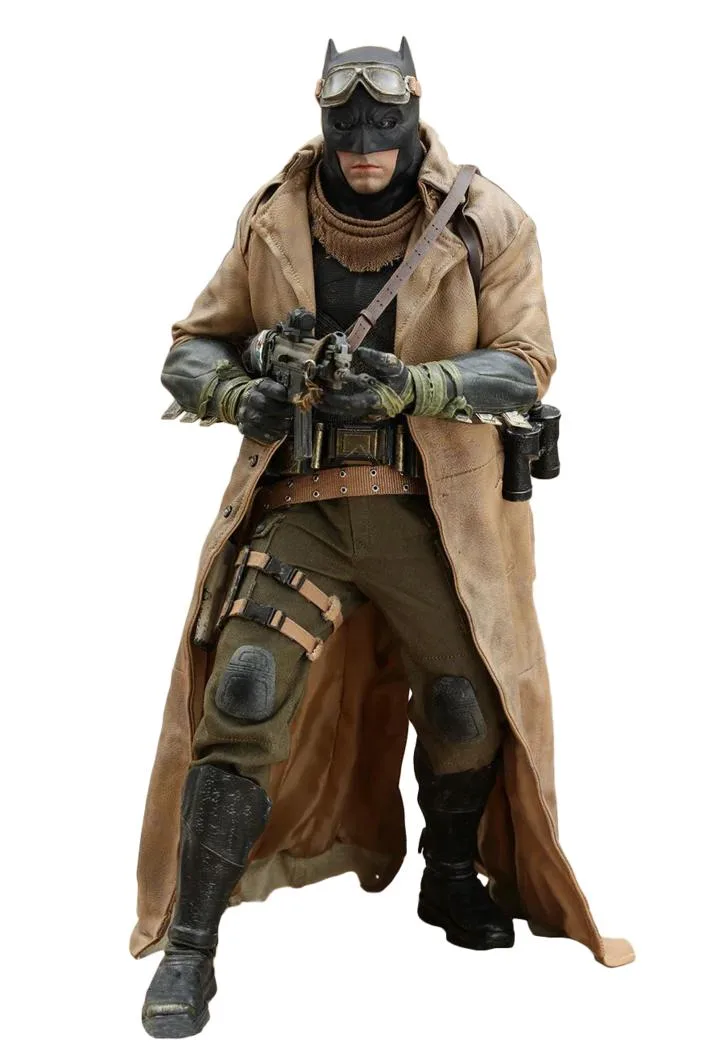 Hot Toys Hot Toys MMS372 Knightmare Batman 1/6 action figure — product photo