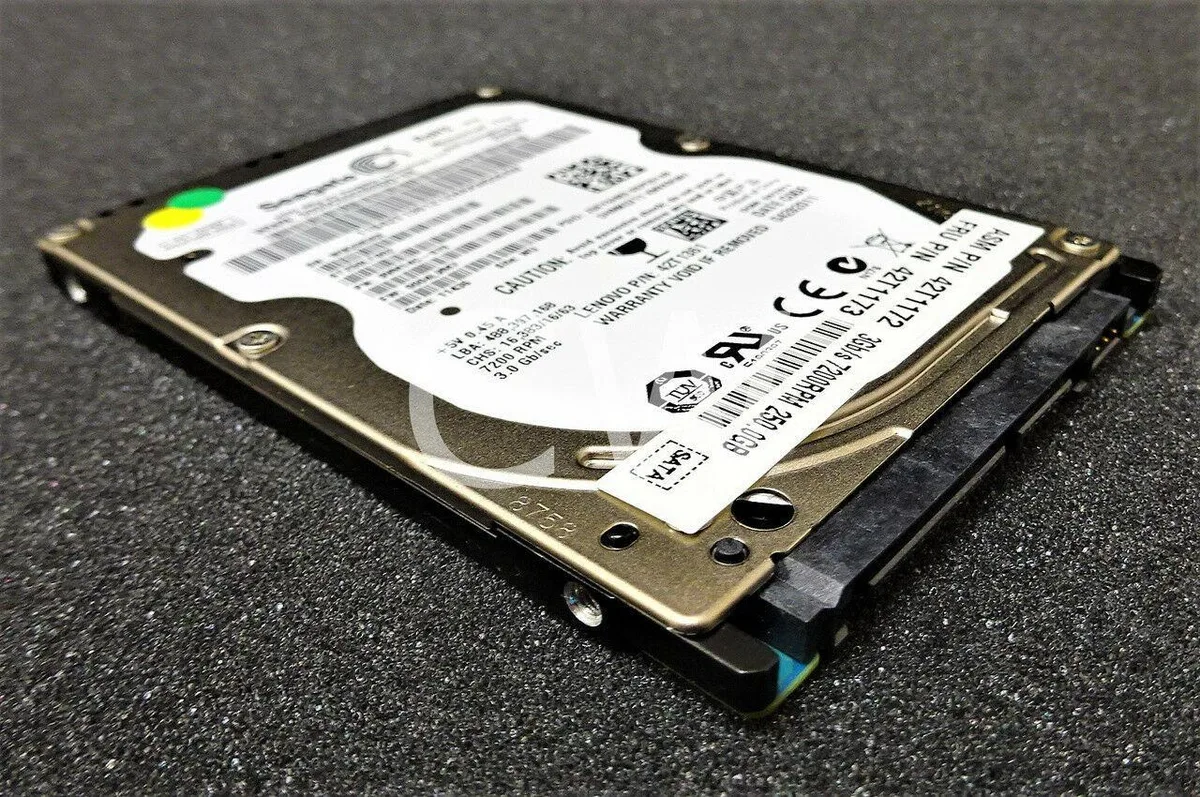 Seagate Seagate Momentus Thin ST250LT002 250GB 5400RPM 2.5" SATA internal hard drive — product photo