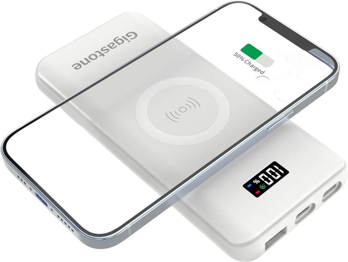 Gigastone Corporation Gigastone Corporation QP-10100W 10000mAh power bank — product photo
