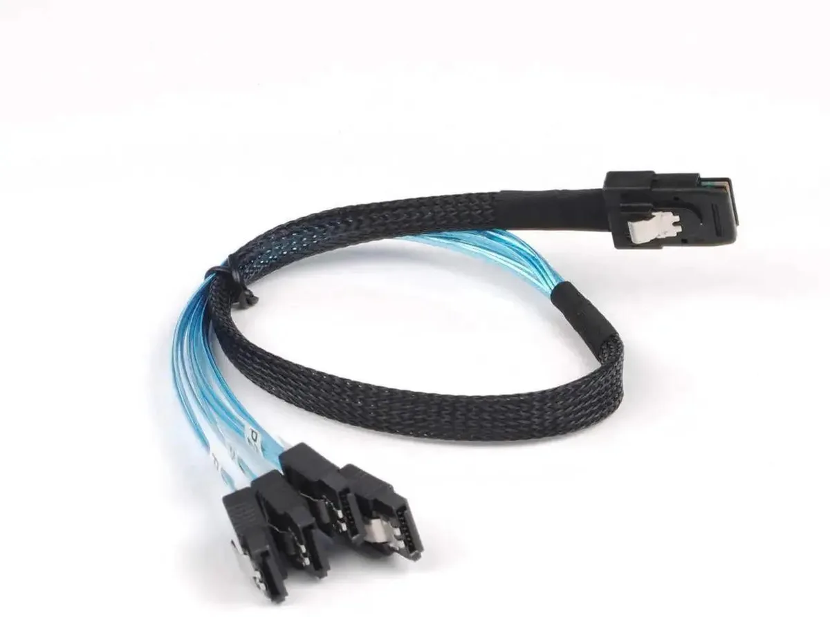 SMUGDESK SMUGDESK .5M Mini SAS SFF-8087 36Pin Male to 4 x SATA 7Pin Female Cable — product photo