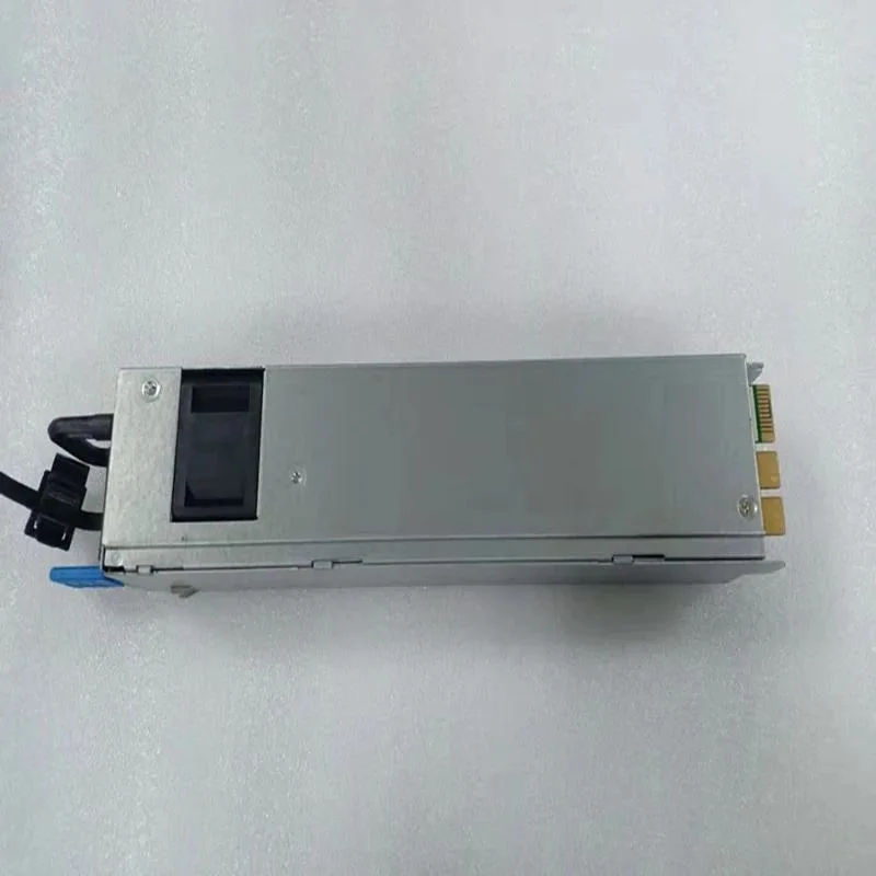 KHACHIMO KHACHIMO Quanta D51PC-1U D52T-1U 700W YM-2701QBR power supply — product photo