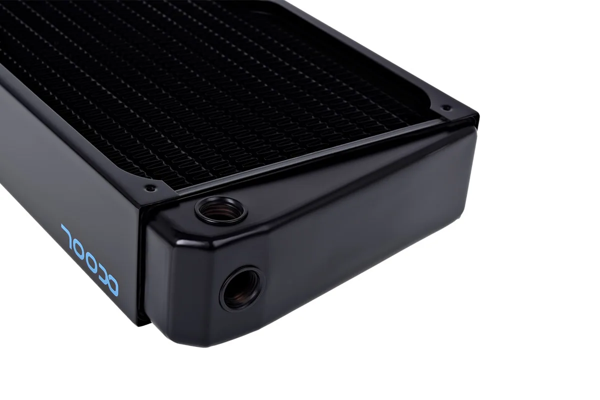 Alphacool Alphacool NexXxoS XT45 Full Copper X-Flow 140mm Radiator — product photo