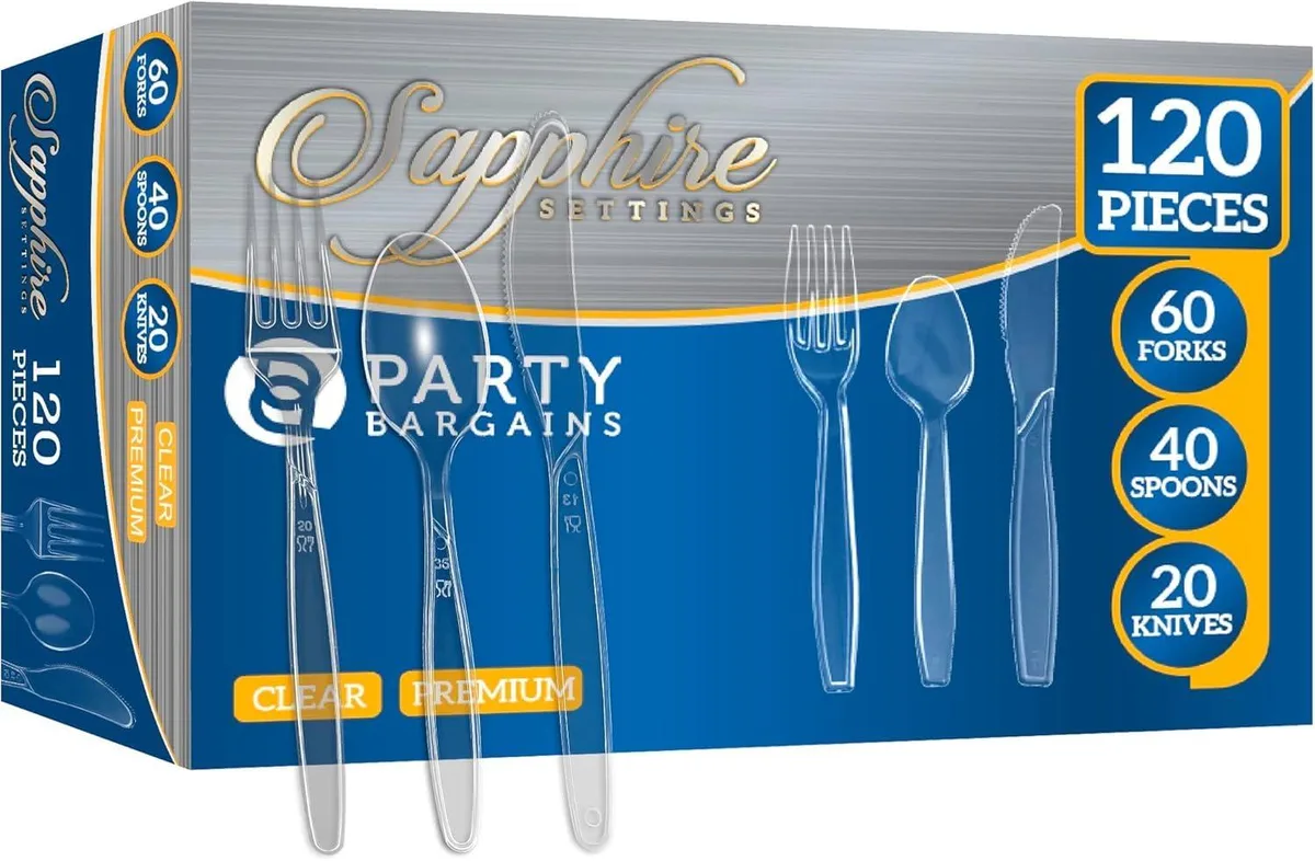 Black stainless steel 7-piece cutlery set with plastic handles