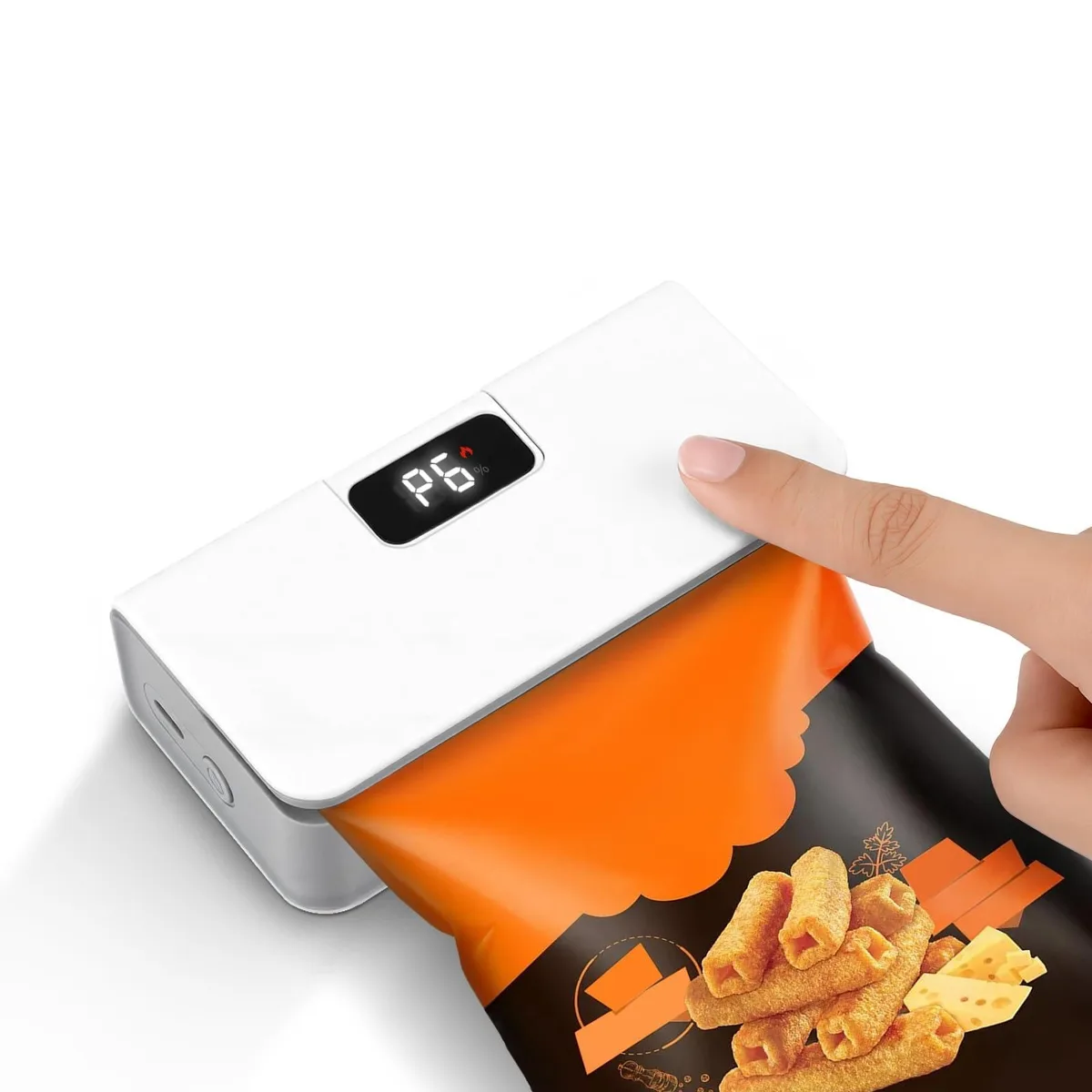  FoodSaver TX-007 vacuum sealer 6 adjustable levels USB-C rechargeable 2-in-1 cutter magnetic — product photo