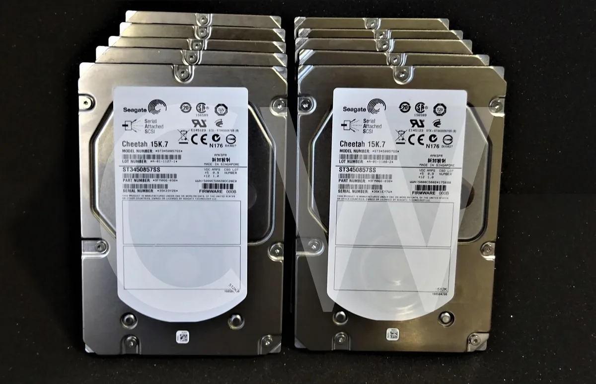 Seagate Seagate Cheetah 15K.7 ST3450857SS 450GB 15000RPM SAS 3.5in internal hard drive — product photo