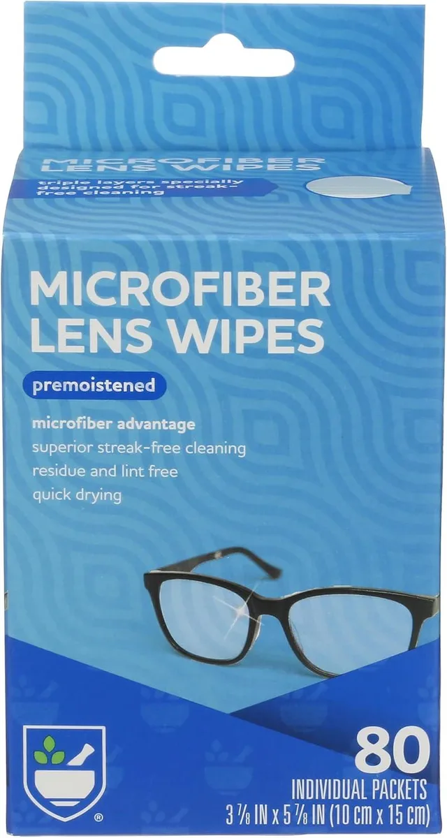 Box of 80 individually wrapped lens cleaning wipes