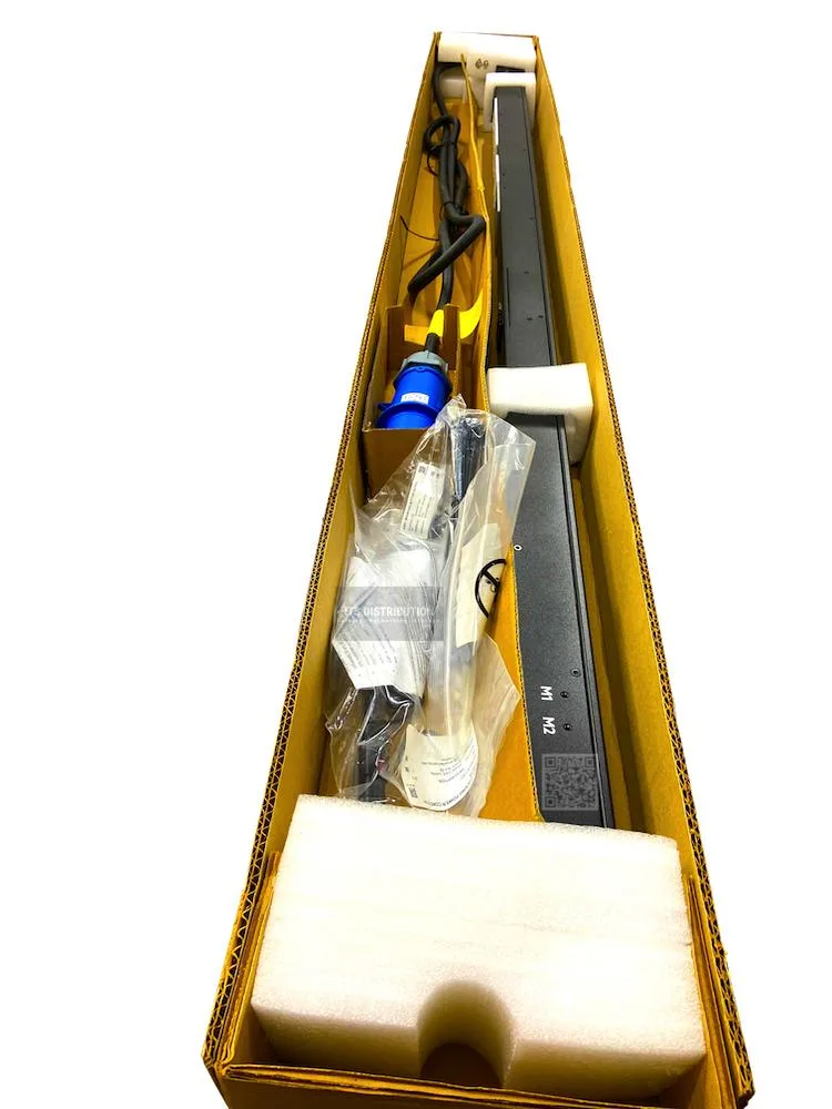 HPE HPE G2 Metered Switched 7.3kVA 32A 230V 20C13 4C19 PDU — product photo