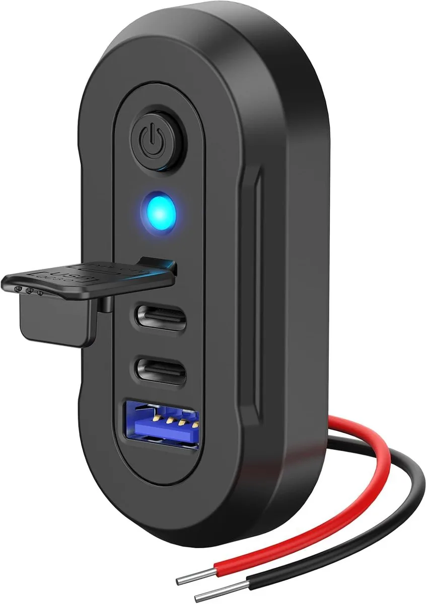 Hamzan Hamzan 12V 3-Port USB Charger PD 30W QC 18W Blue Light Switch — product photo