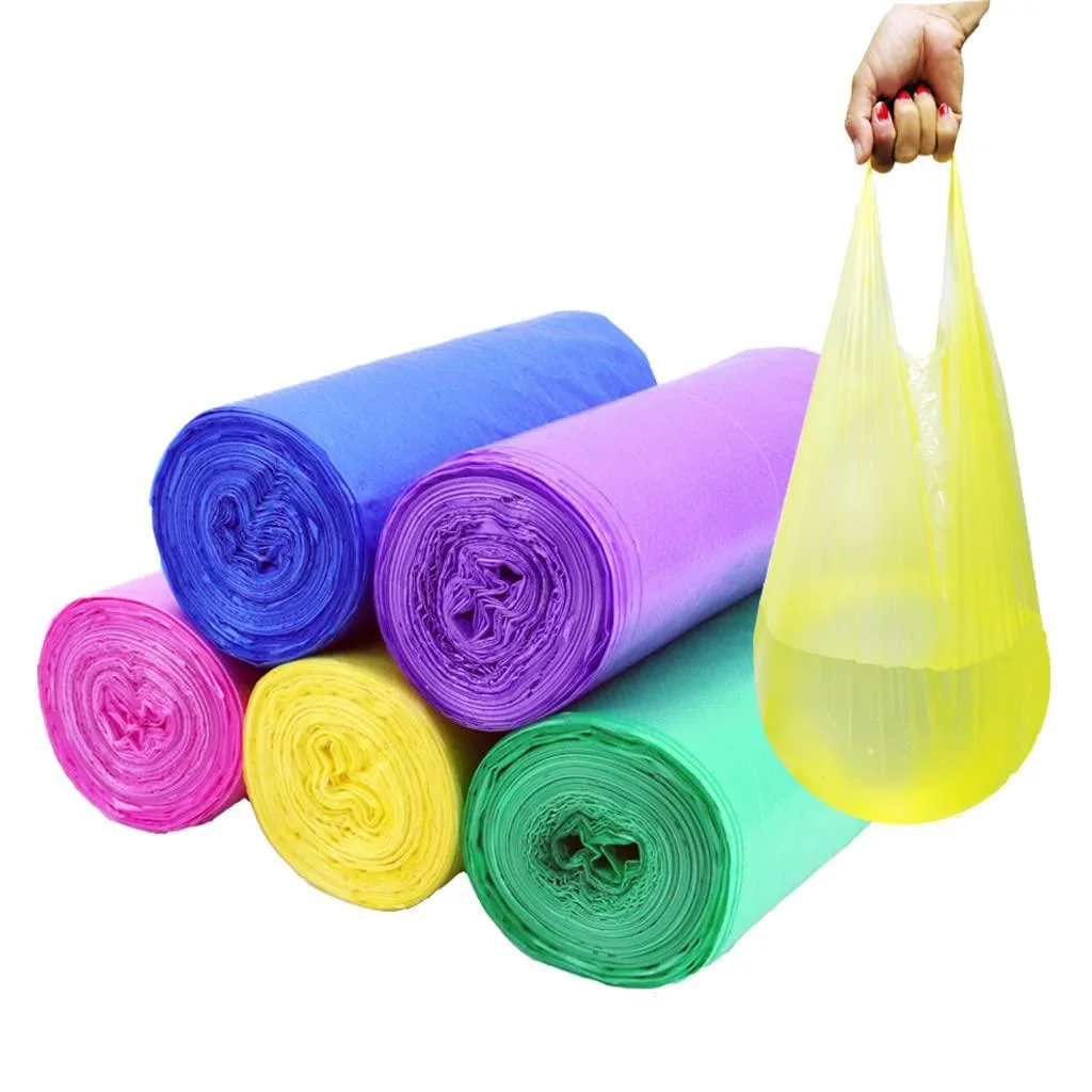 White 4-gallon trash bags on a roll, 100 count, 18 by 23.62 inches