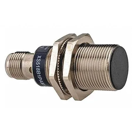 Cylindrical nickel-plated brass inductive sensor 18 mm M12 connector