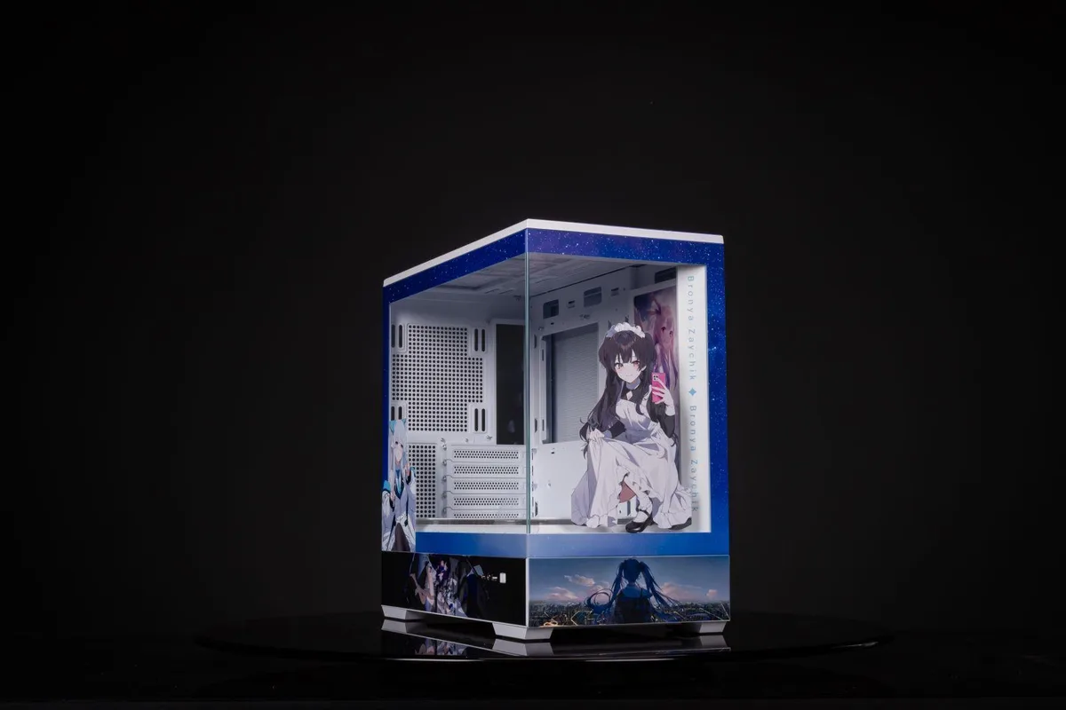Corn Electronics Corn Electronics Arashi Custom Edition M-ATX/ITX PC Case White Blue — product photo