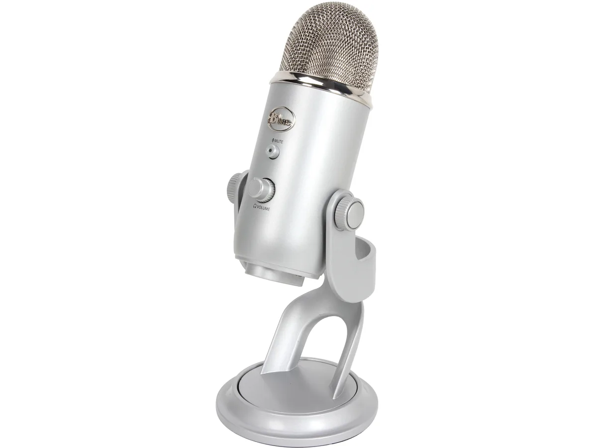 Logitech Logitech 988-000103 Blue Yeti USB Microphone Silver — product photo