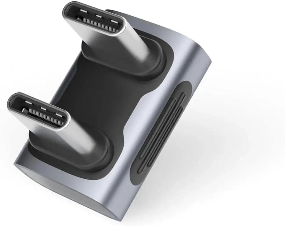 SMUGDESK SMUGDESK USB4 U-Type Male-to-Male Adapter 240W 40Gbps 8K@60Hz — product photo