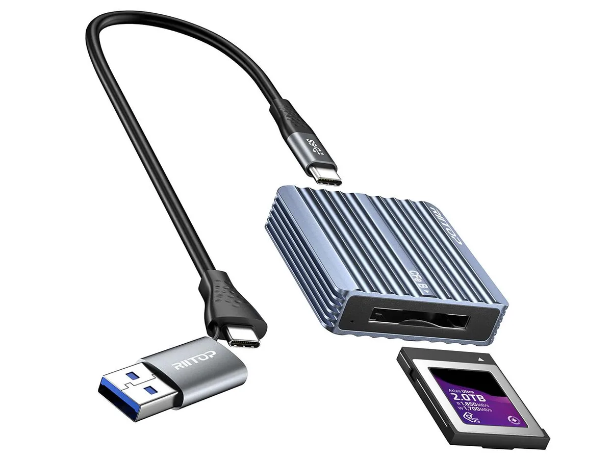 RIITOP RIITOP CFexpress Type B Card Reader USB 3.2 10Gbps USB-C USB-A 2-in-1 Gray — product photo