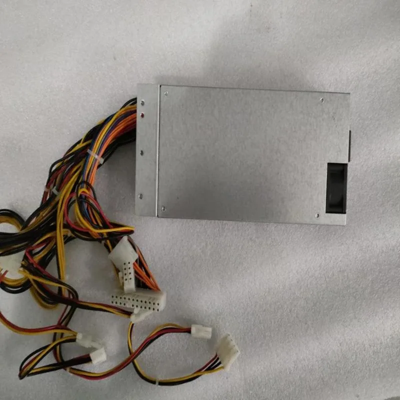 KHACHIMO KHACHIMO 1U 600W ATX Power Supply U1A-C20600-D — product photo