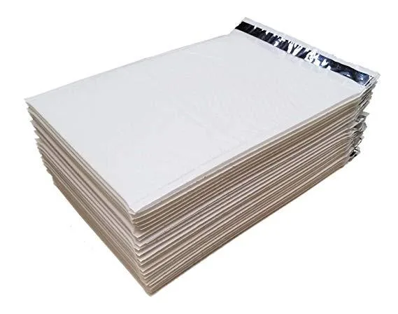 iMBAPrice iMBAPrice #4 Self-Seal Bubble Mailers 9.5x14.5" White 25 Pack — product photo