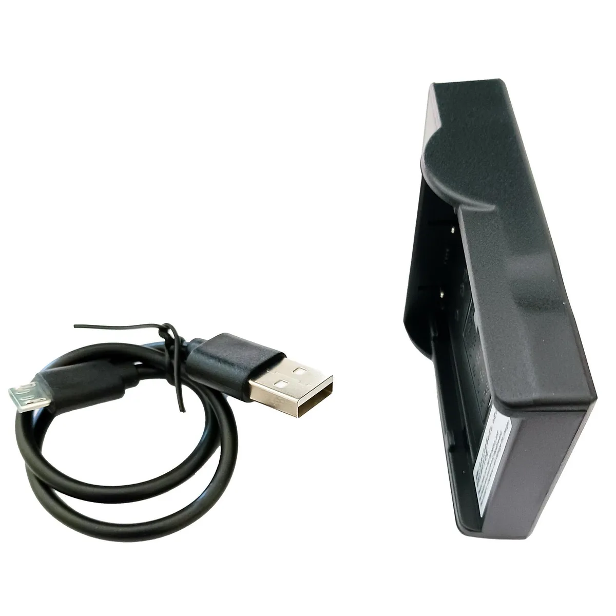 Centenex Electronics Centenex Electronics CHOLYMPSLi40b-BPC-402-06 camera charger — product photo