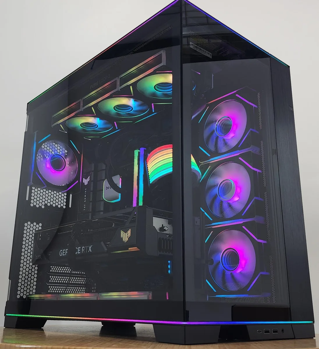 Custom Custom Ryzen 9 9950X3D 32GB DDR5 2TB NVME RTX 4080 SUPER gaming PC — product photo