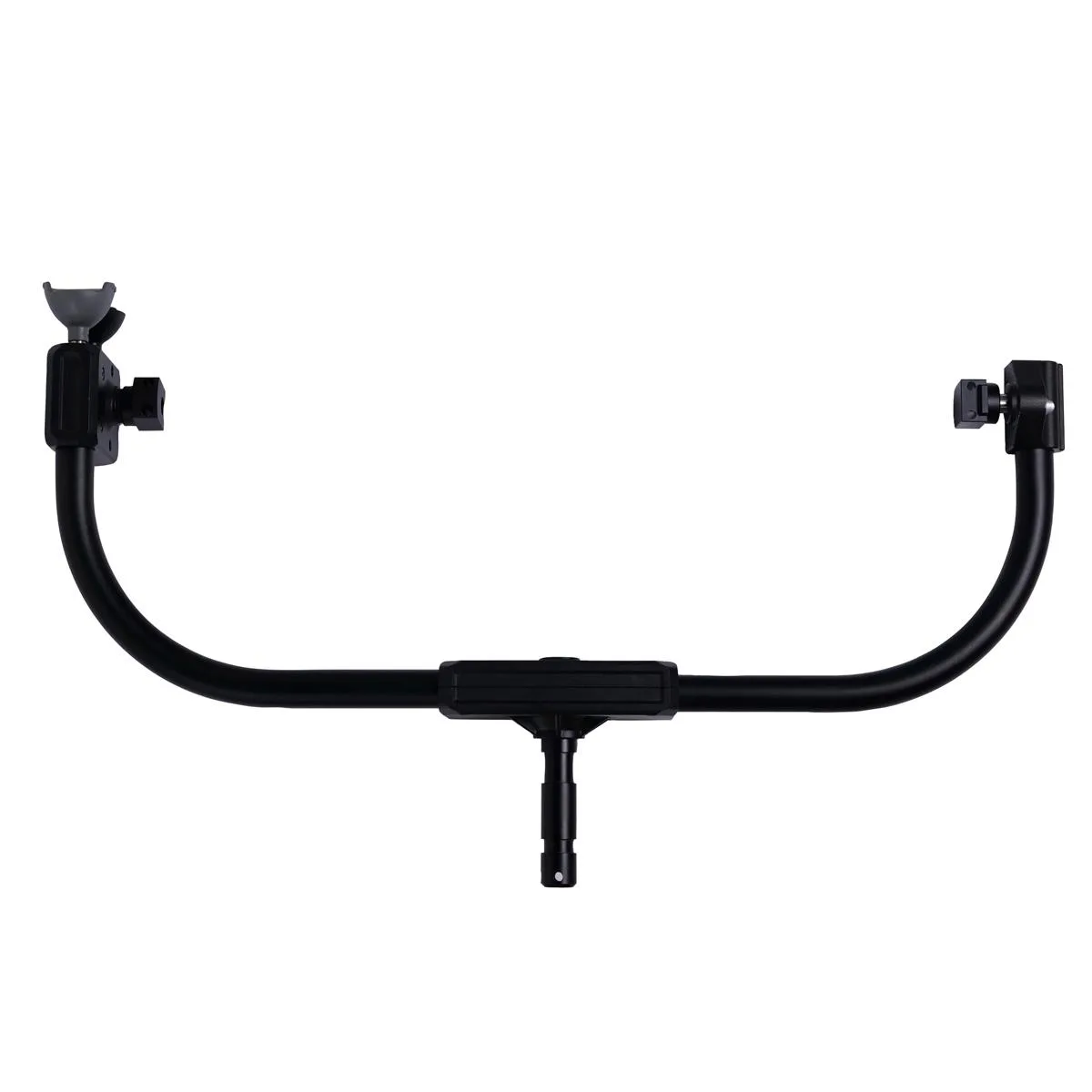 Aputure Aputure Pole Operated Yoke Nova P600c 360-degree studio lighting — product photo