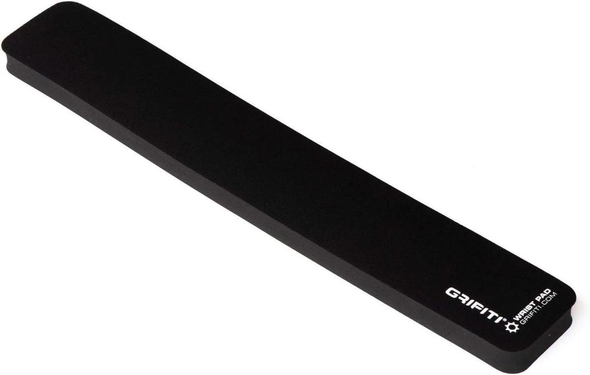 Emerson Emerson Fat Wrist Pad 17 x 2.75 x 0.75 Inches — product photo