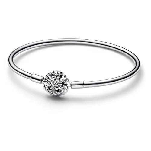 Sterling silver bangle with sparkling snowflake clasp