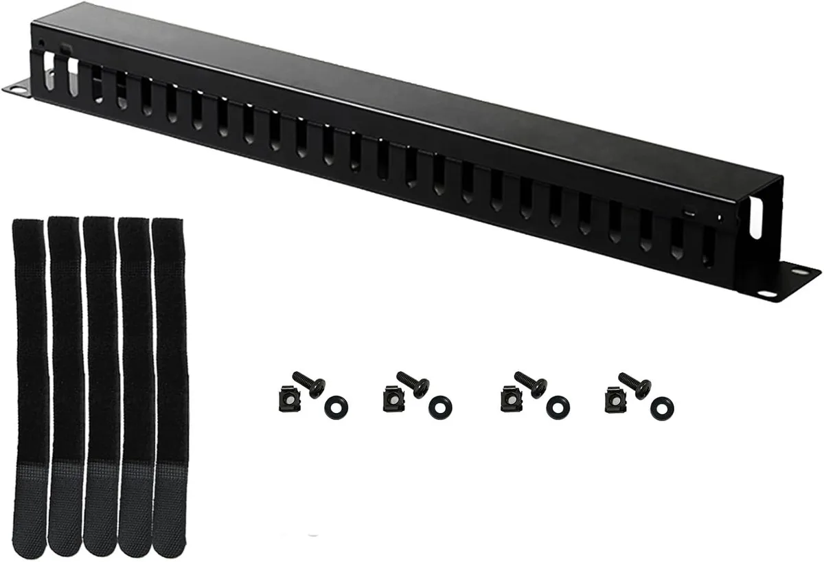TAURKENAM TAURKENAM 19 Inch 1U 24 Slot Horizontal Cable Manager — product photo