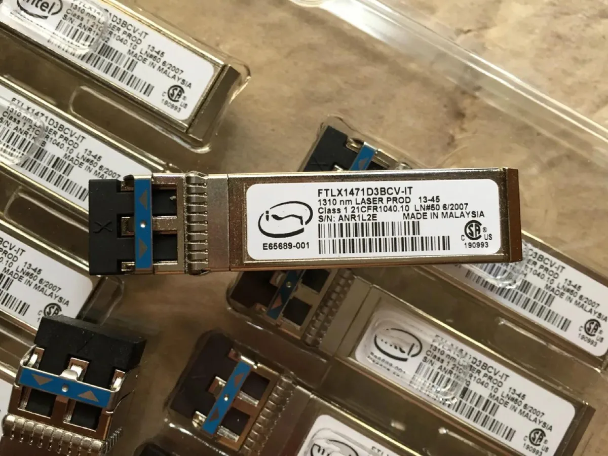 Supersuperuncle Supersuperuncle FTLX1471D3BCV-IT server power supply — product photo