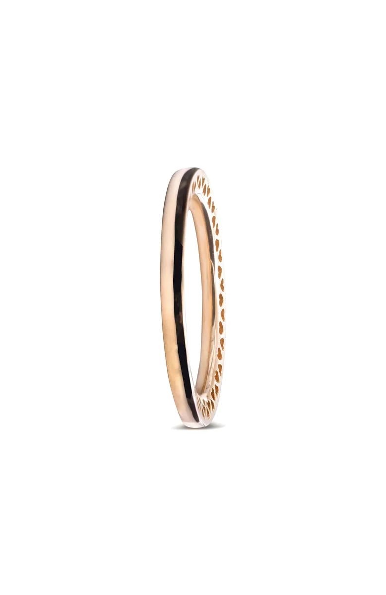 Pandora 14K gold ring with cut-out heart edging