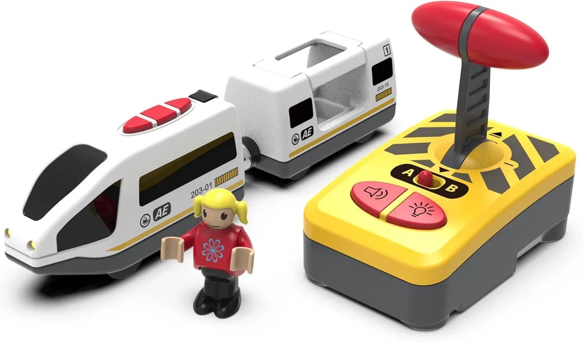 usbroway usbroway Wooden Train Set Accessories Battery Operated Locomotive Train rc vehicle — product photo