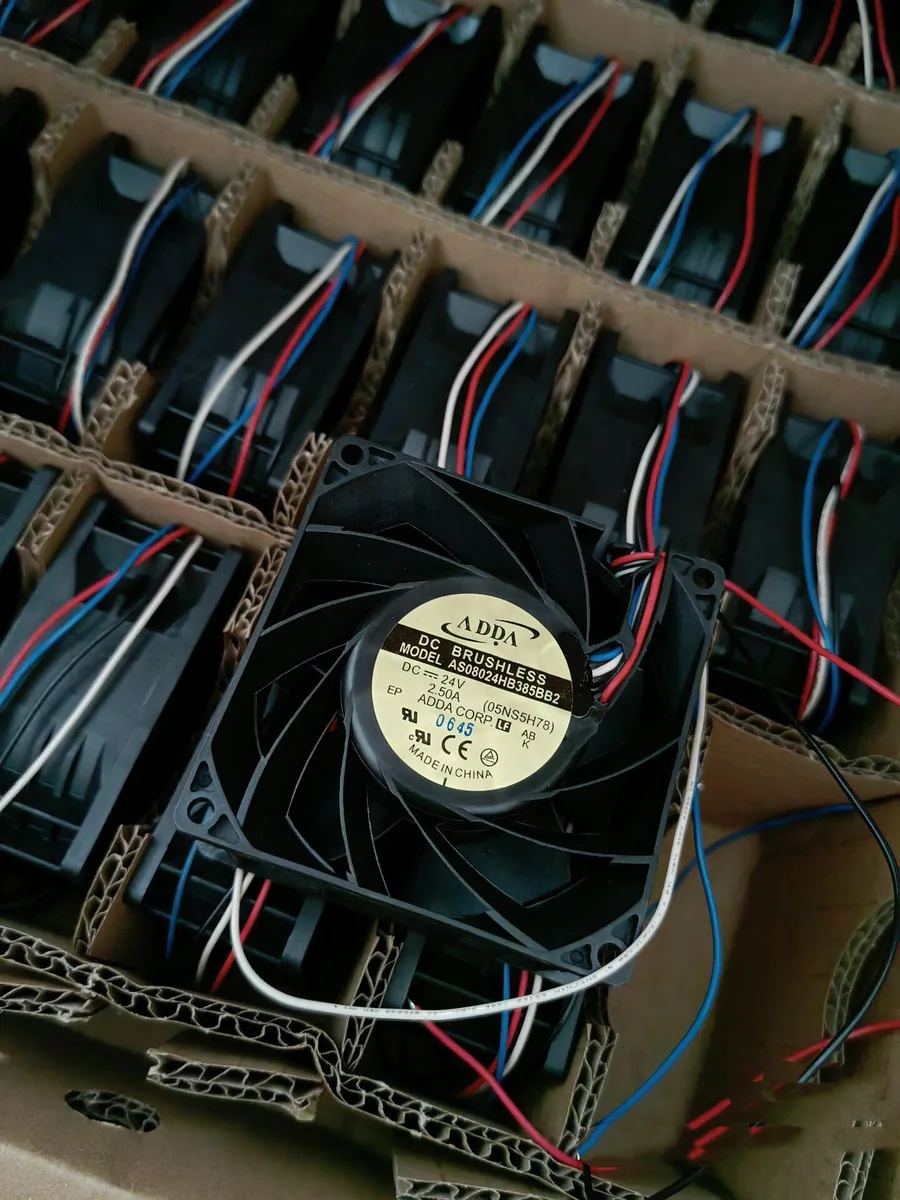 SXDOOL SXDOOL ADDA AS08024HB385BB2 24V 80x80x38mm 4-Wire Case Fan — product photo