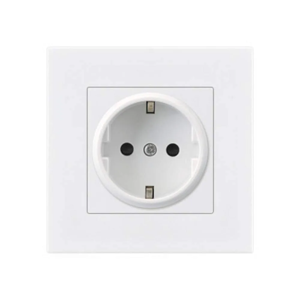 White square 86mm wall socket panel with single EU plug 16A
