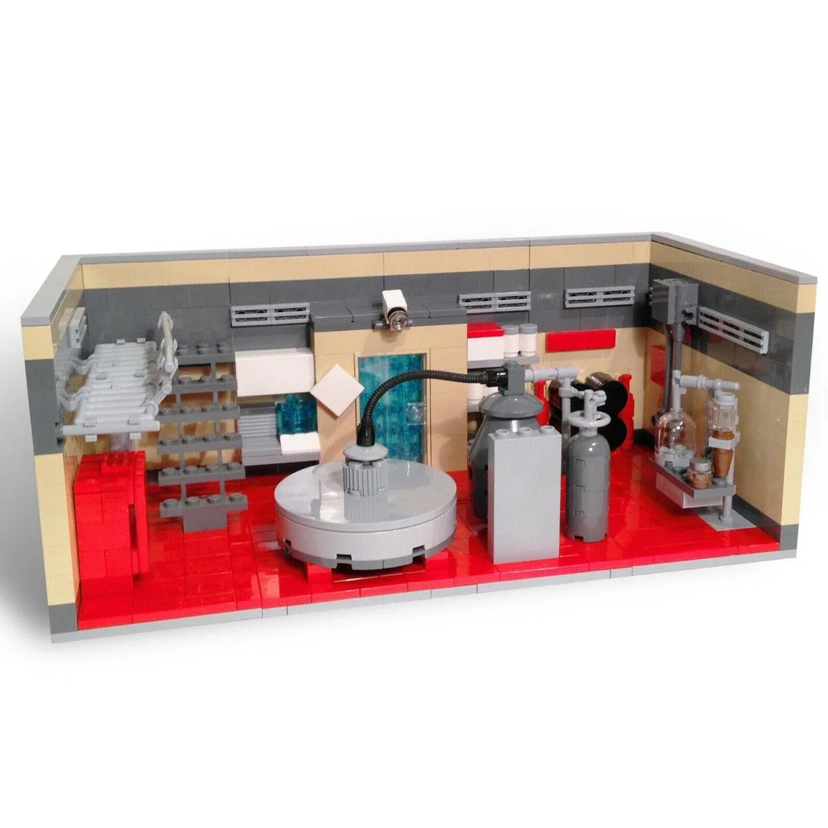 Colorful 509-piece plastic brick set with wheels and axles