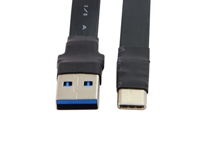 Short flat cable with USB-C plug and rectangular USB 3.0 port
