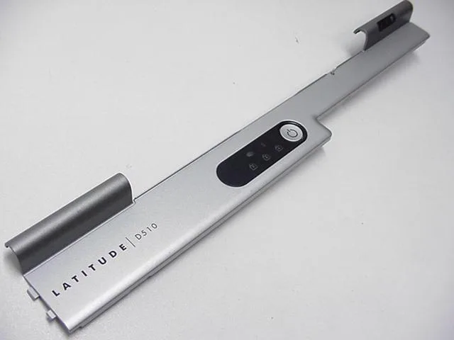 DELL DELL Latitude D510 Center Control Power Button Cover R8758 — product photo