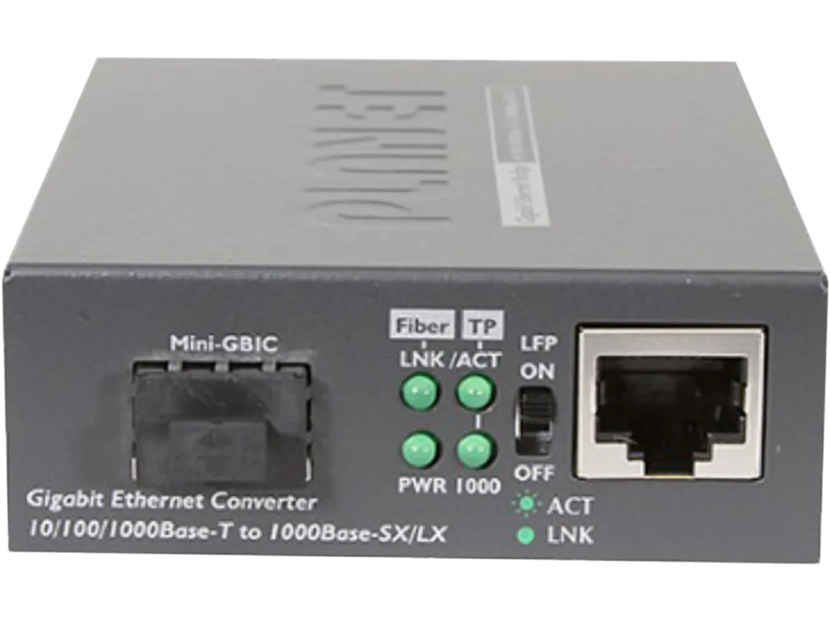 PLANET PLANET GT-805A Gigabit Media Converter 10/100/1000Base-T to 1000FX SFP — product photo