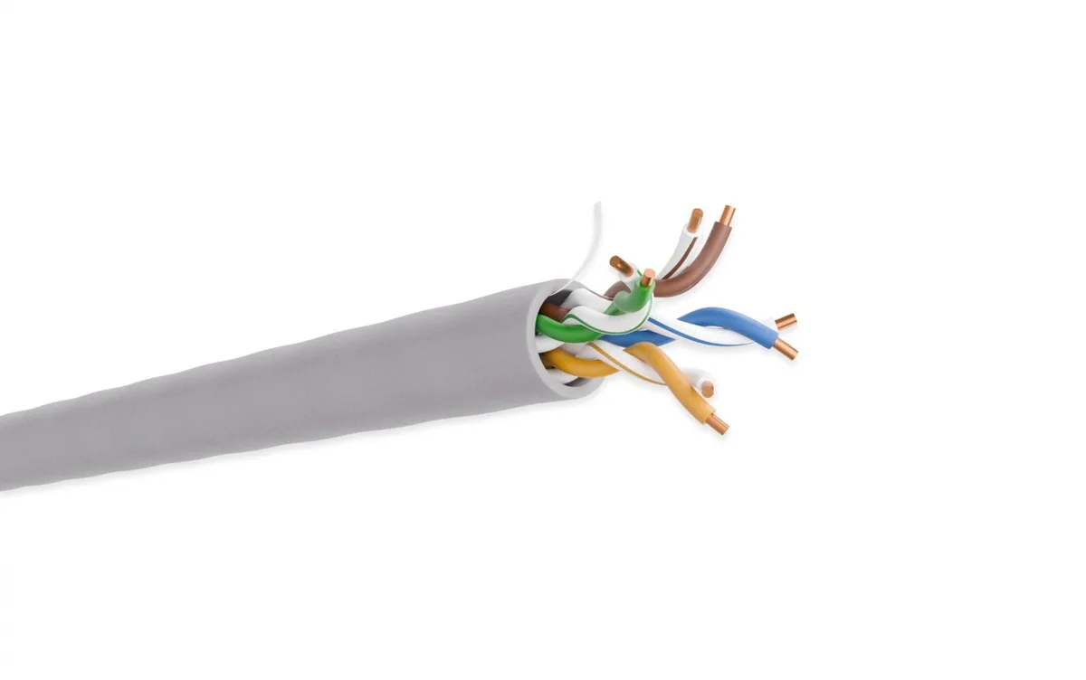 Micro Connectors Micro Connectors CAT 5e Plenum Solid Ethernet 24AWG 1000ft Gray Cable — product photo